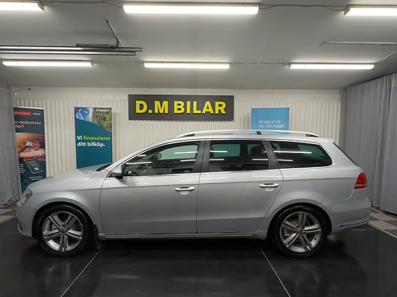 Volkswagen Passat 2 of 21