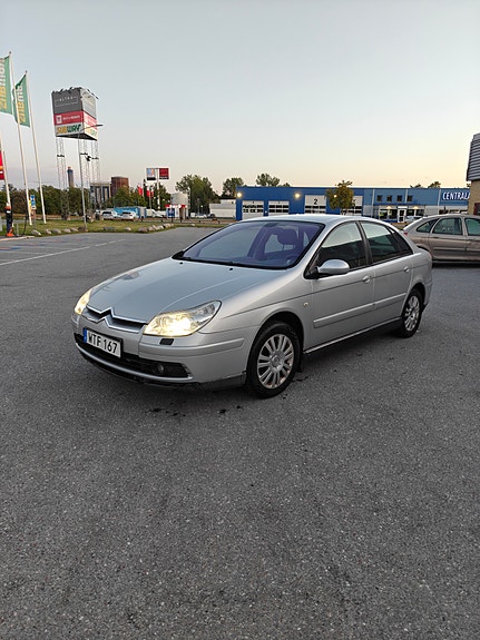 Citroen C5 4 of 5