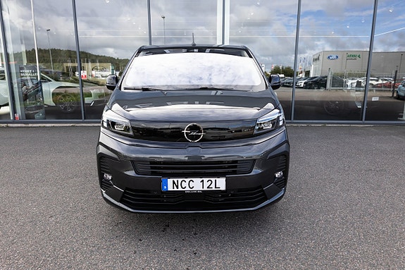 Opel Zafira 2 of 19
