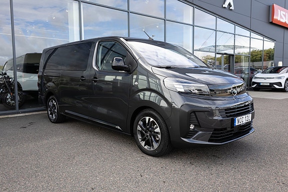 Opel Zafira 3 of 19