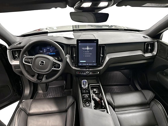 Volvo XC60 7 of 16