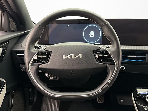 Kia EV6 17 of 30