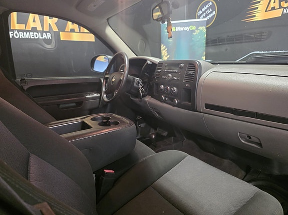 Chevrolet Silverado 1500 19 of 19