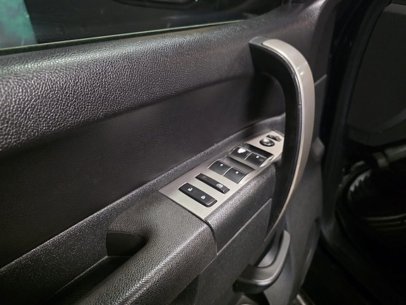 Chevrolet Silverado 1500 15 of 19