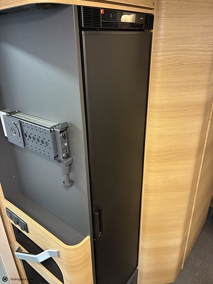 Adria Matrix Select 670 SL - 5 bältade platser 13 of 15