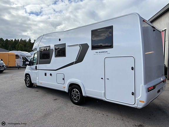Adria Matrix Select 670 SL - 5 bältade platser 3 of 15