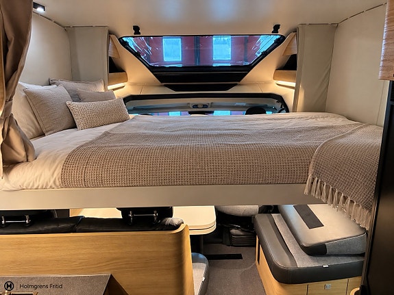 Adria Matrix Select 670 SL - 5 bältade platser 10 of 15
