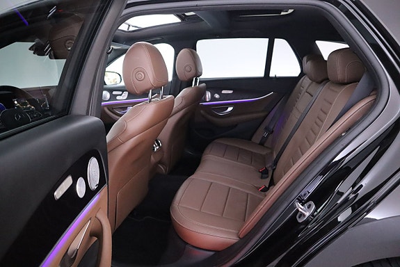 Mercedes-Benz E220 12 of 24