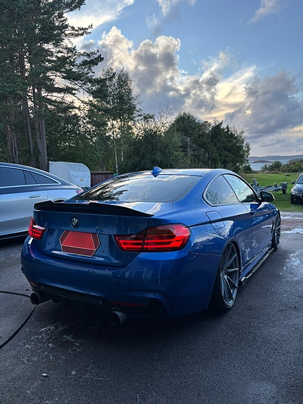 BMW 420d 3 of 6