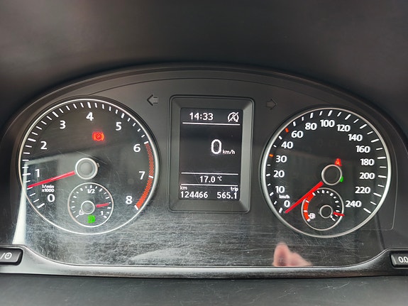 Volkswagen Caddy Maxi 16 of 30