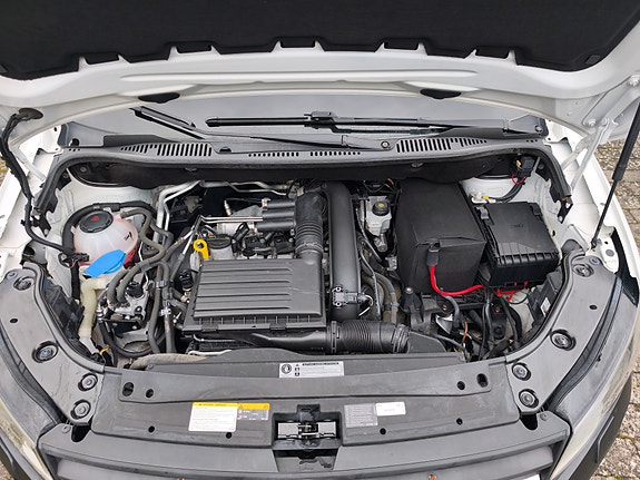 Volkswagen Caddy Maxi 15 of 30