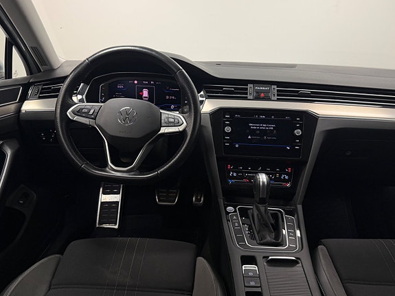 Volkswagen Passat Alltrack 7 of 22