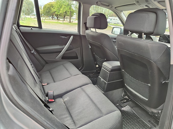 BMW X3 8 of 10