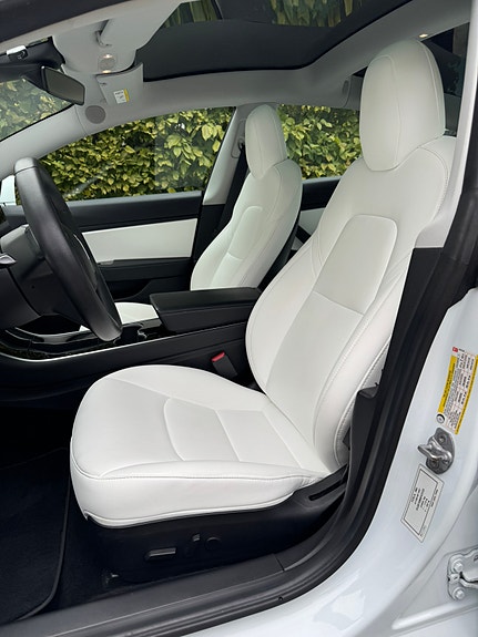 Tesla Model 3 6 of 15