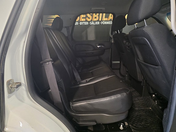 Chevrolet Tahoe 20 of 25