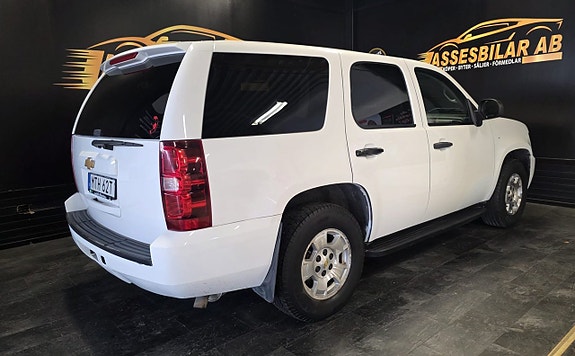 Chevrolet Tahoe 11 of 25