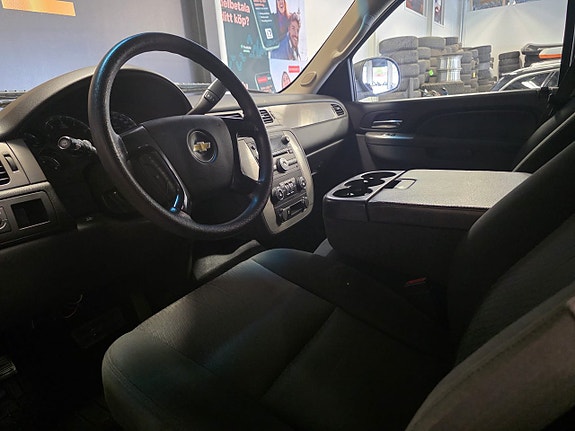 Chevrolet Tahoe 19 of 25