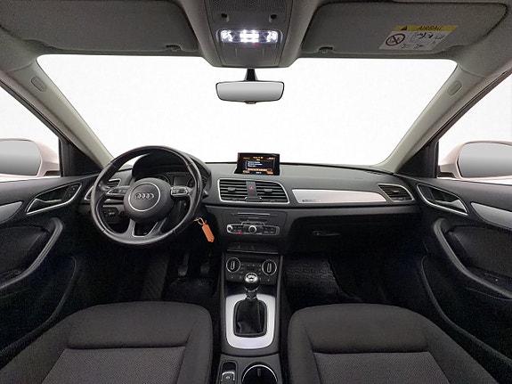 Audi Q3 13 of 30