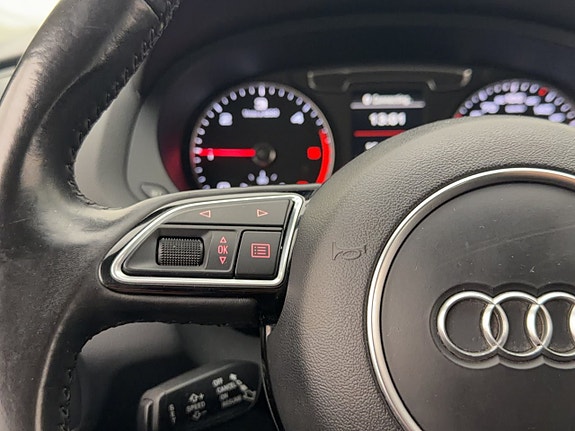Audi Q3 20 of 30