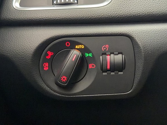 Audi Q3 25 of 30