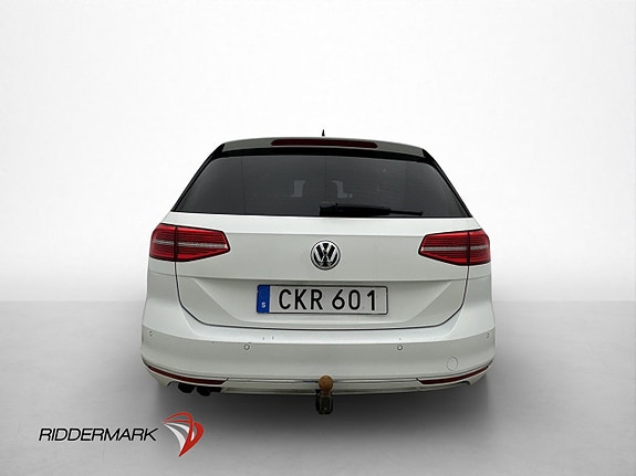 Volkswagen Passat 6 of 29
