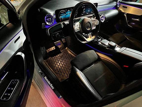 Mercedes-Benz A200 13 of 15