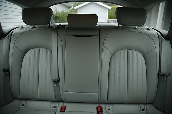 Audi A6 13 of 13
