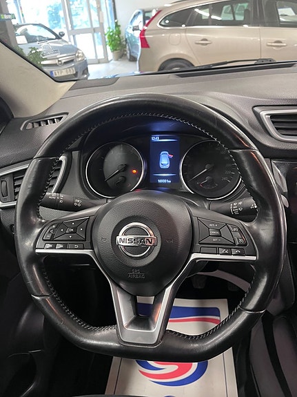 Nissan Qashqai 14 of 15