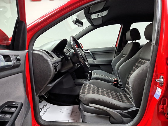Volkswagen Polo 9 of 23