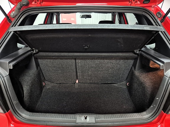 Volkswagen Polo 7 of 23