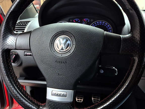 Volkswagen Polo 14 of 23