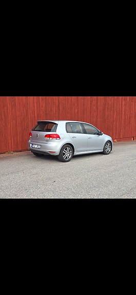 Volkswagen Golf VI 6 of 11
