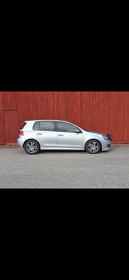 Volkswagen Golf VI 4 of 11