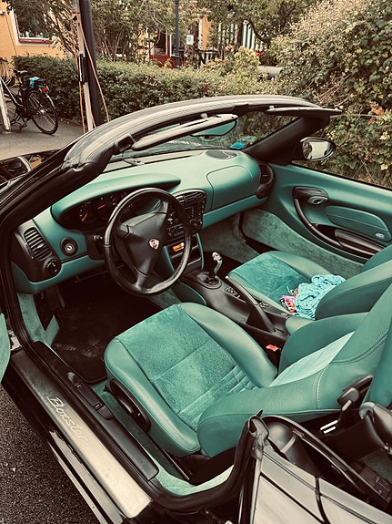 Porsche Boxster 9 of 13