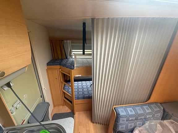 Knaus Sydwind 550 FSK barnkammare 5 of 21