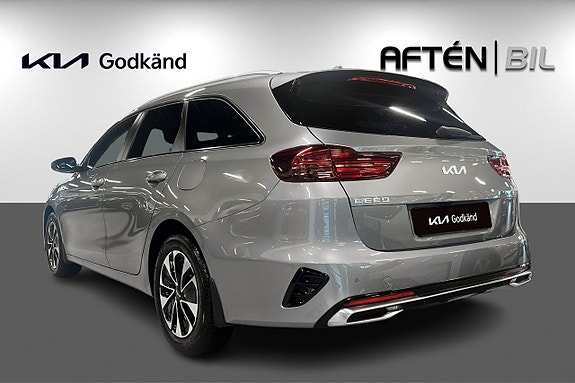 Kia Ceed 8 of 22
