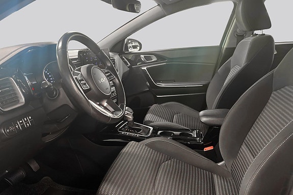 Kia Ceed 10 of 22