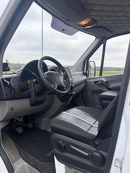 Mercedes-Benz Sprinter 316 7 of 9
