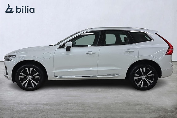 Volvo XC60 3 of 23