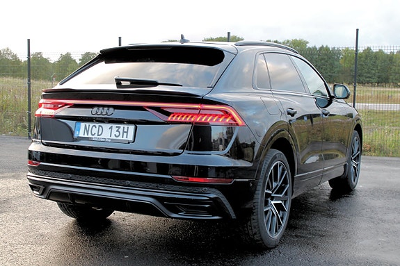 Audi Q8 22 of 30