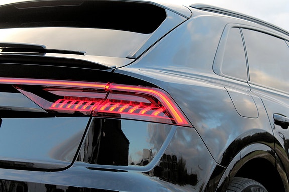 Audi Q8 25 of 30