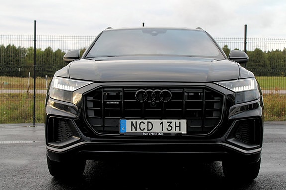 Audi Q8 7 of 30