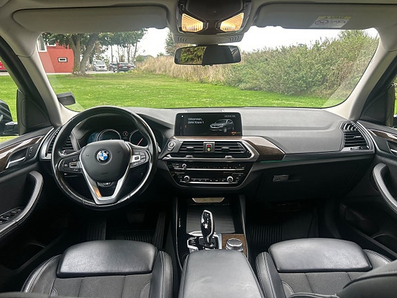 BMW X3 11 of 12