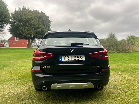BMW X3 4 of 12