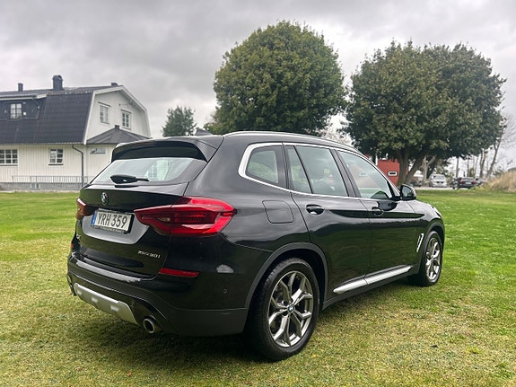 BMW X3 5 of 12