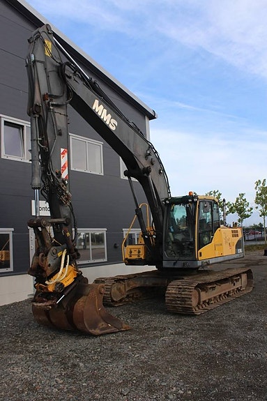 Bandgrävare Volvo EC210CL Rototilt 3 skopor, Grip 3 of 12