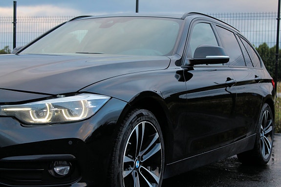 BMW 320d 10 of 30