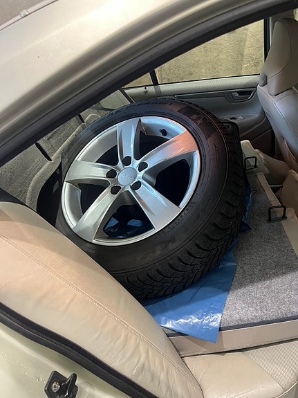 Volvo S60 8 of 13