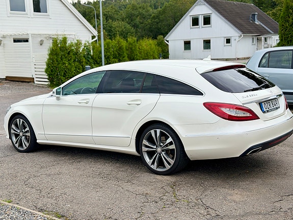 Mercedes-Benz CLS350 d 4 of 6