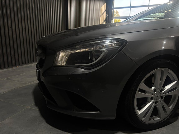 Mercedes-Benz CLA220 d 7 of 18